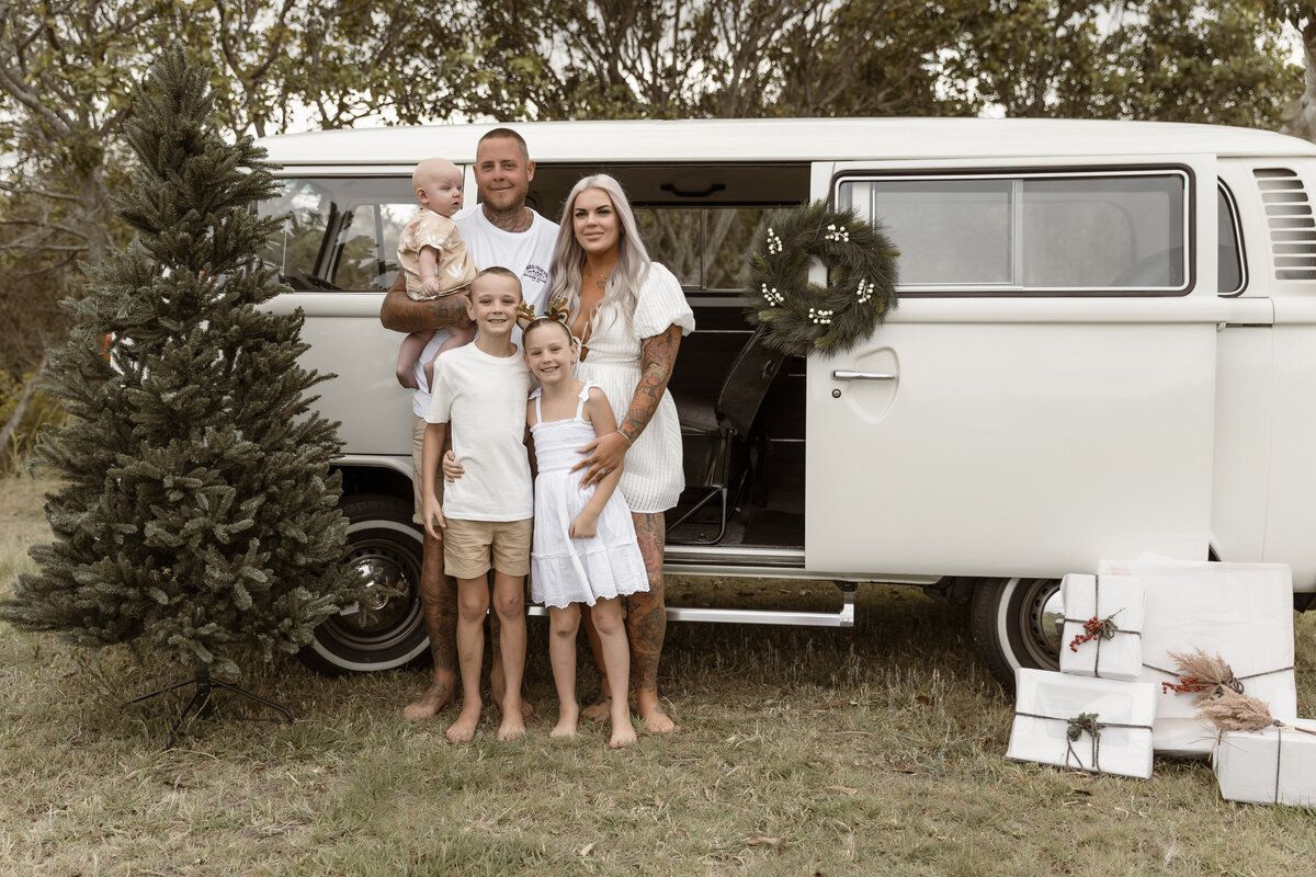 Blury Photography - Christmas - Mini  Photography - Sessions - Brisbane - Christmas Photos - Near Me - Affordable 3
