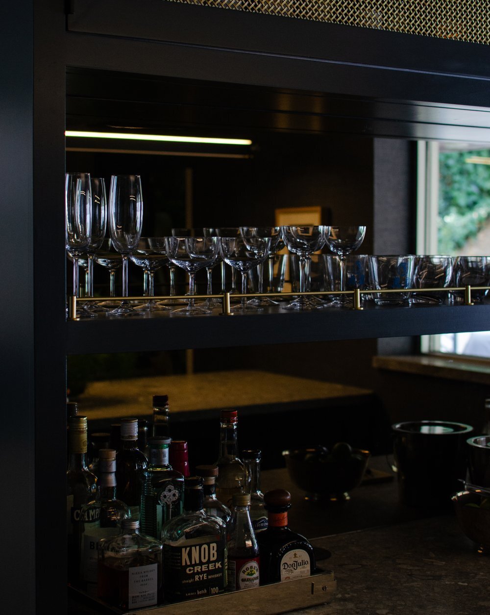 FRYMAN-WET-BAR