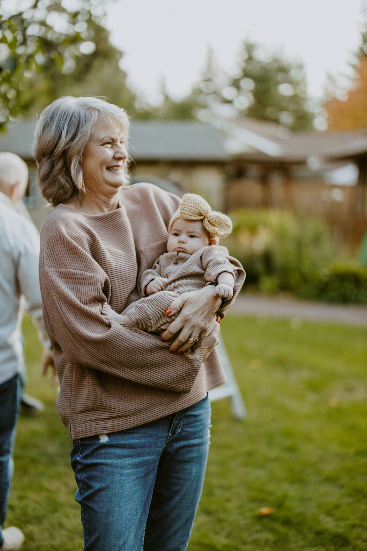 Seattle based motherhood, newborn and family photographer.