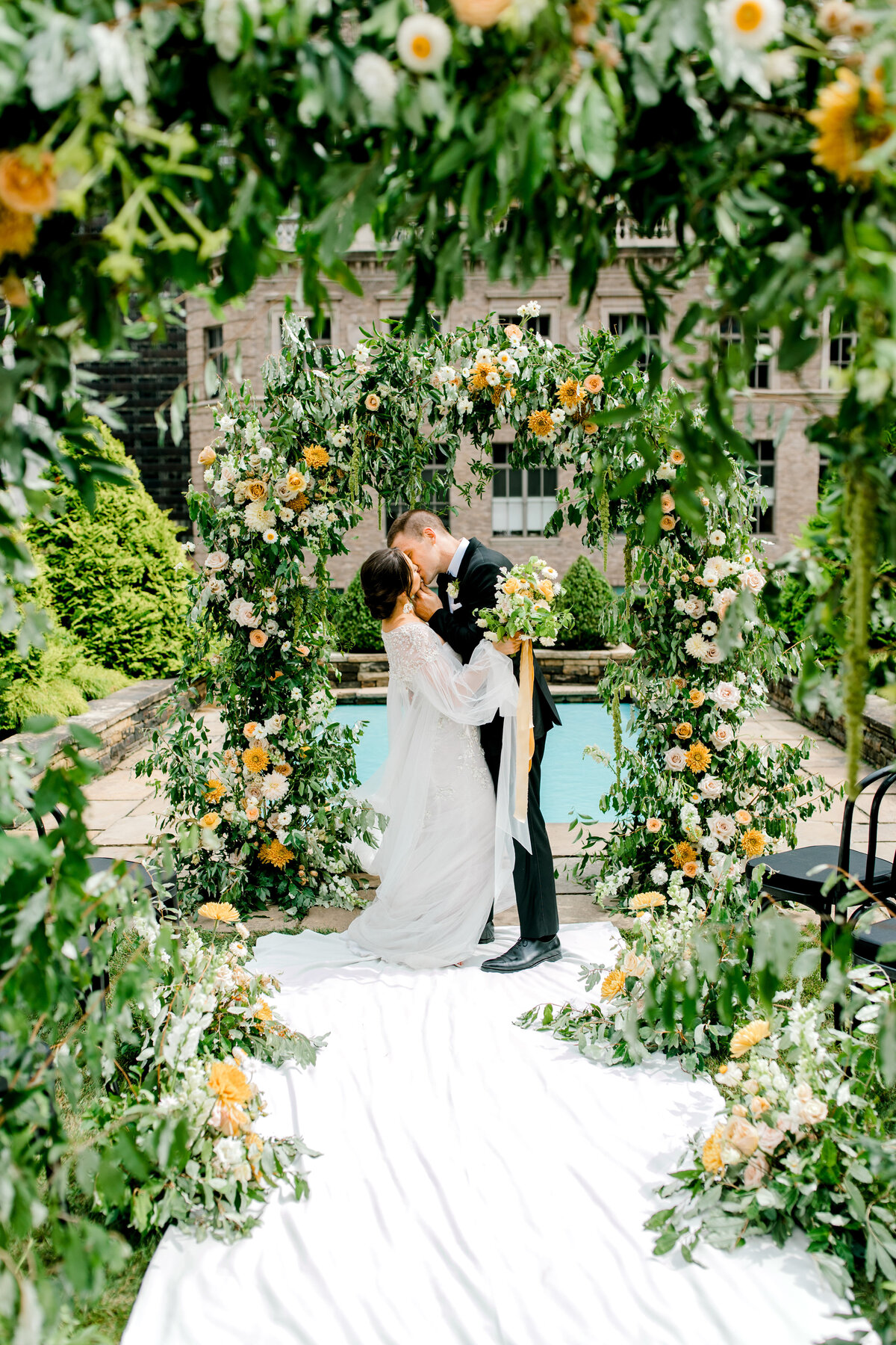 620 Loft and Garden Weddings in NYC | Maggie and Chris