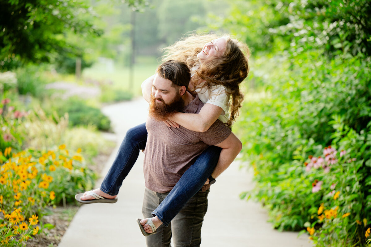 6345-Engagement Photography Nicole Hollenkamp St Cloud MN Central MN