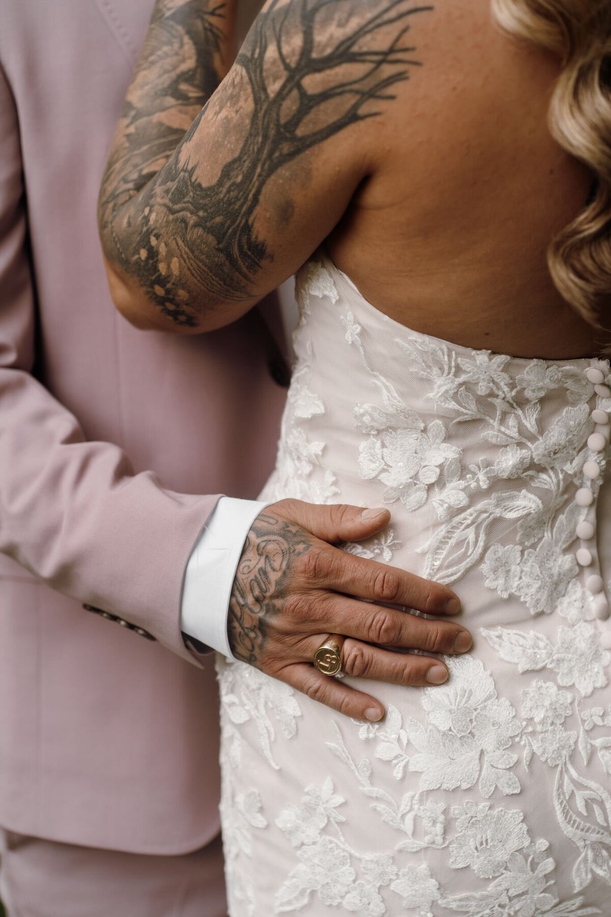 elegant-backyard-wedding-98
