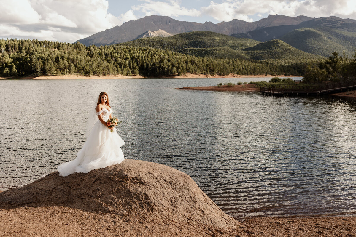 Pikes Peak Elopement Photographer - Jenn and Kyle