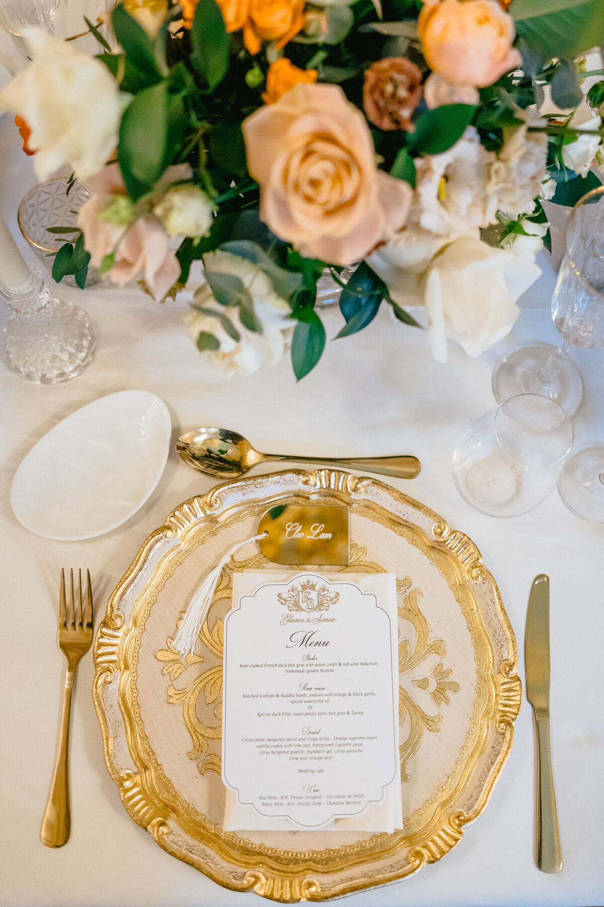Parisian wedding tablescape