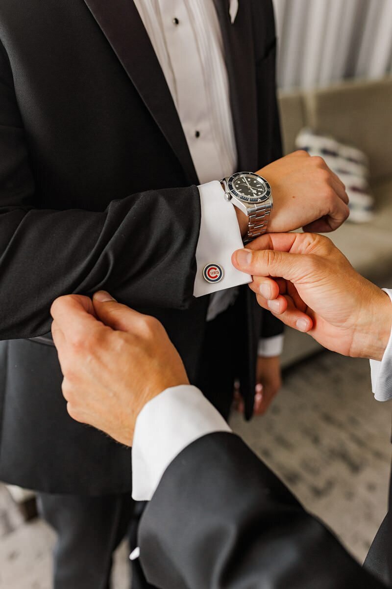 Groom and Groomsmen Getting Ready at DoubleTree, Evansville.078