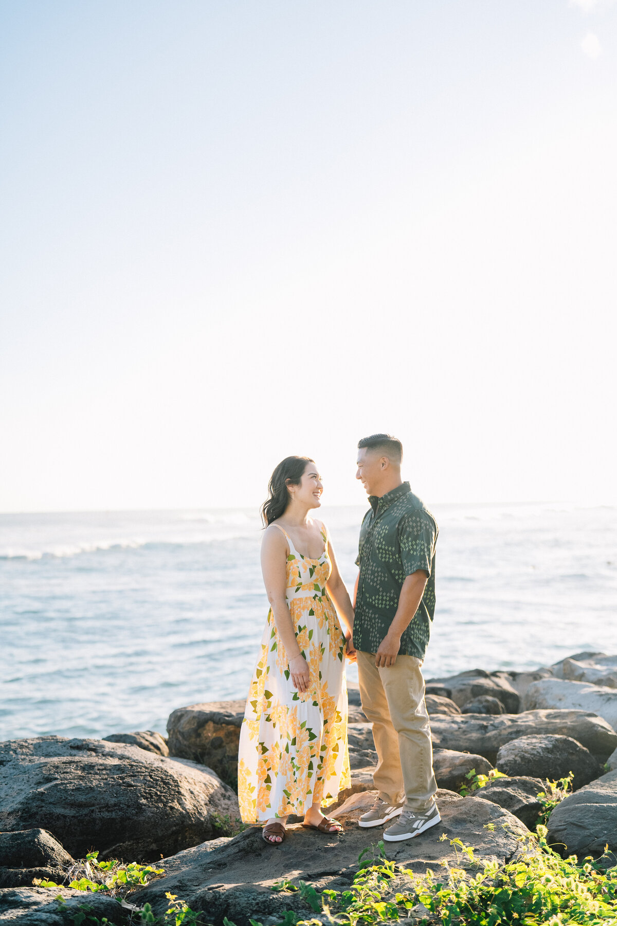 SundayIndigo_Kakaako-Golden-Hour-Hawaii-Engagement-Photographer-24