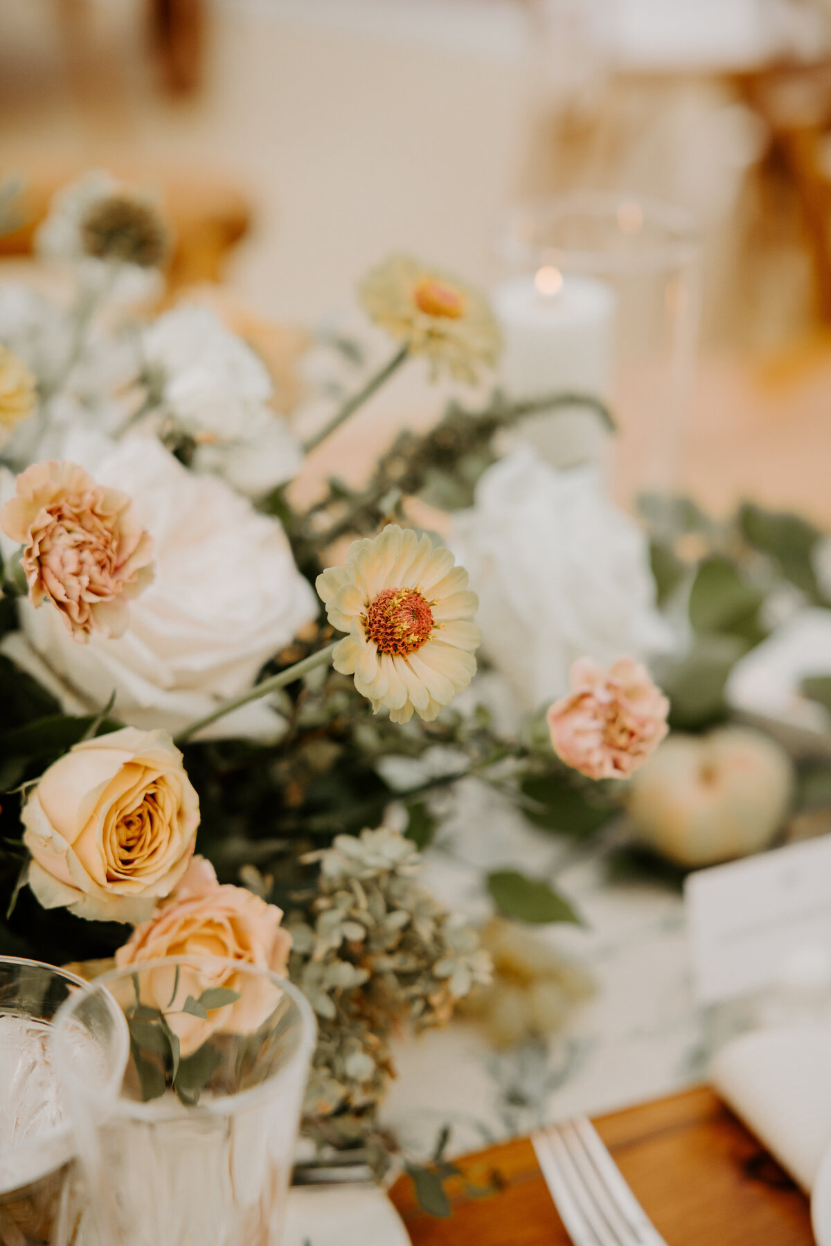 Liam-Victoria-Little Flower Farm-Hopkinton-MA-947