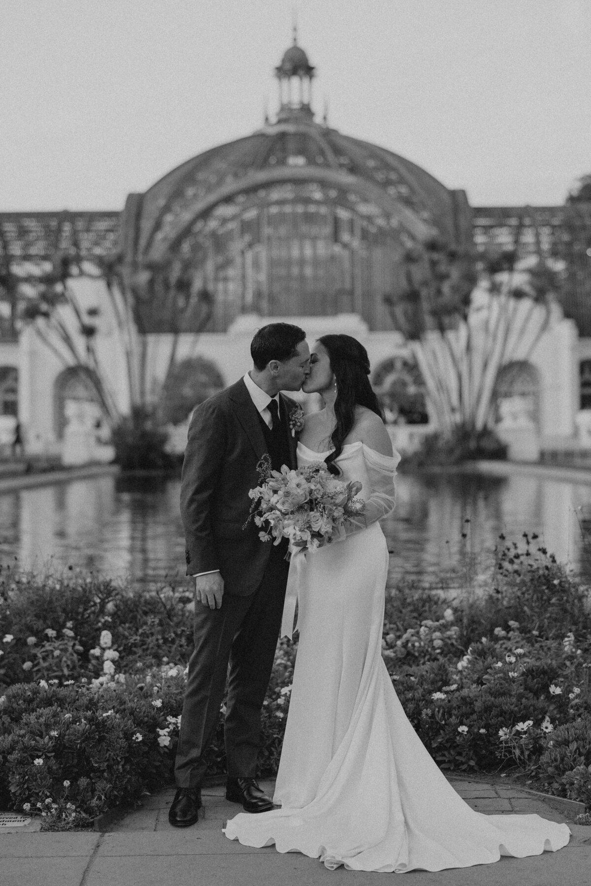 markanddianewedding-553_4_11zon