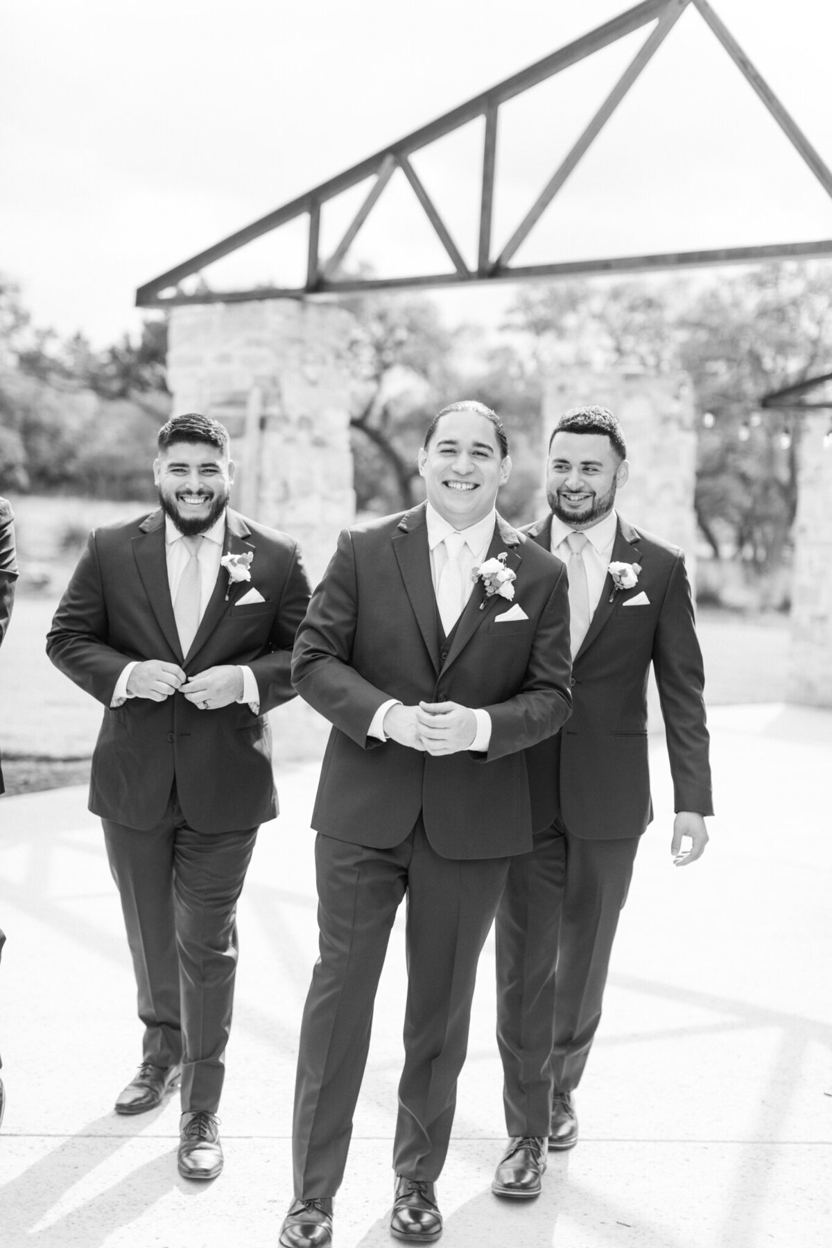 Yessenia&Jordan-Groomsmen-36