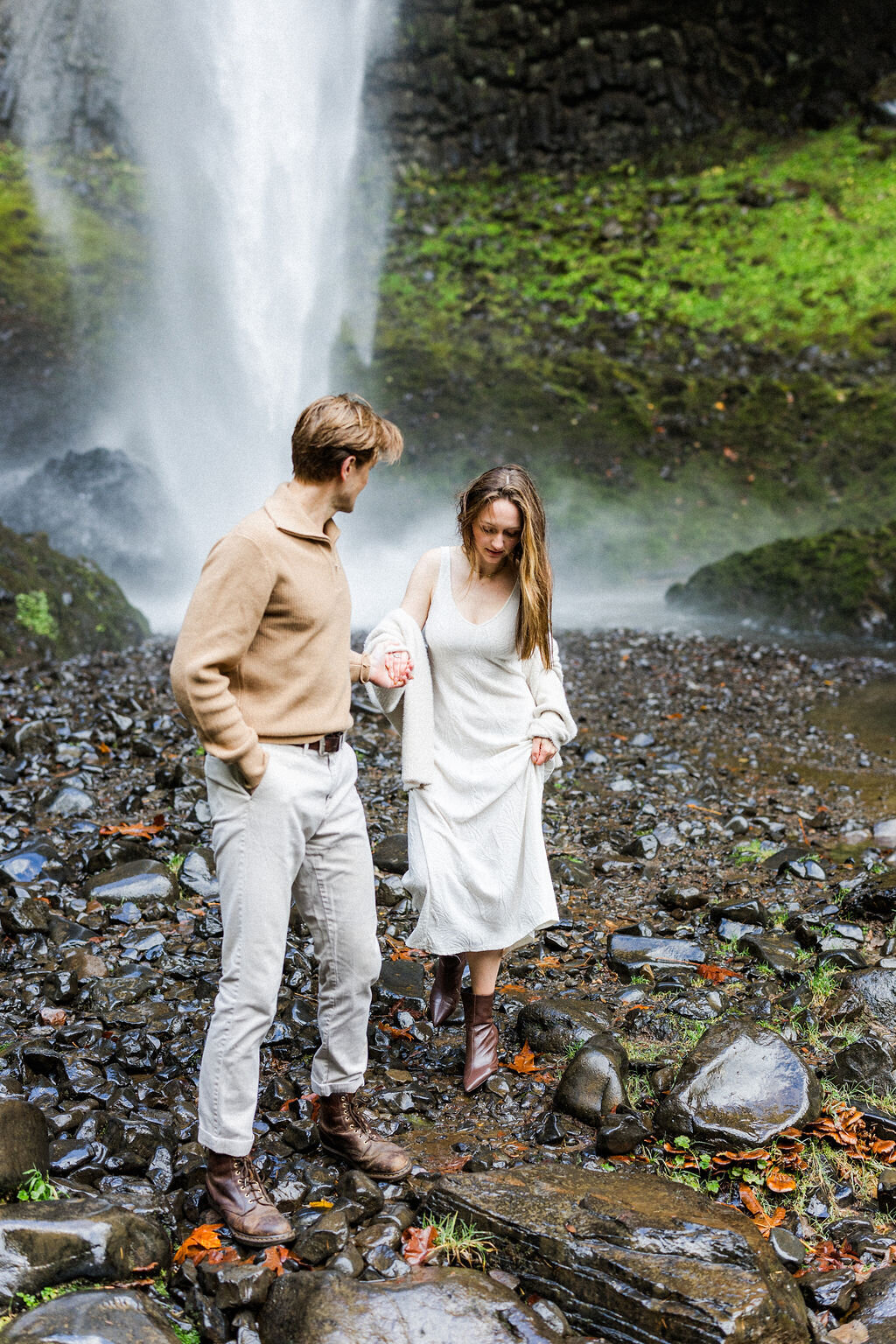 AJ Photography Armando Nevarez Wedding Photographer Filmmaker Cannon Beach Latourell Falls Oregon Weddings Elopement Elopements Photography Adventure Emotive Documentary1 (25)