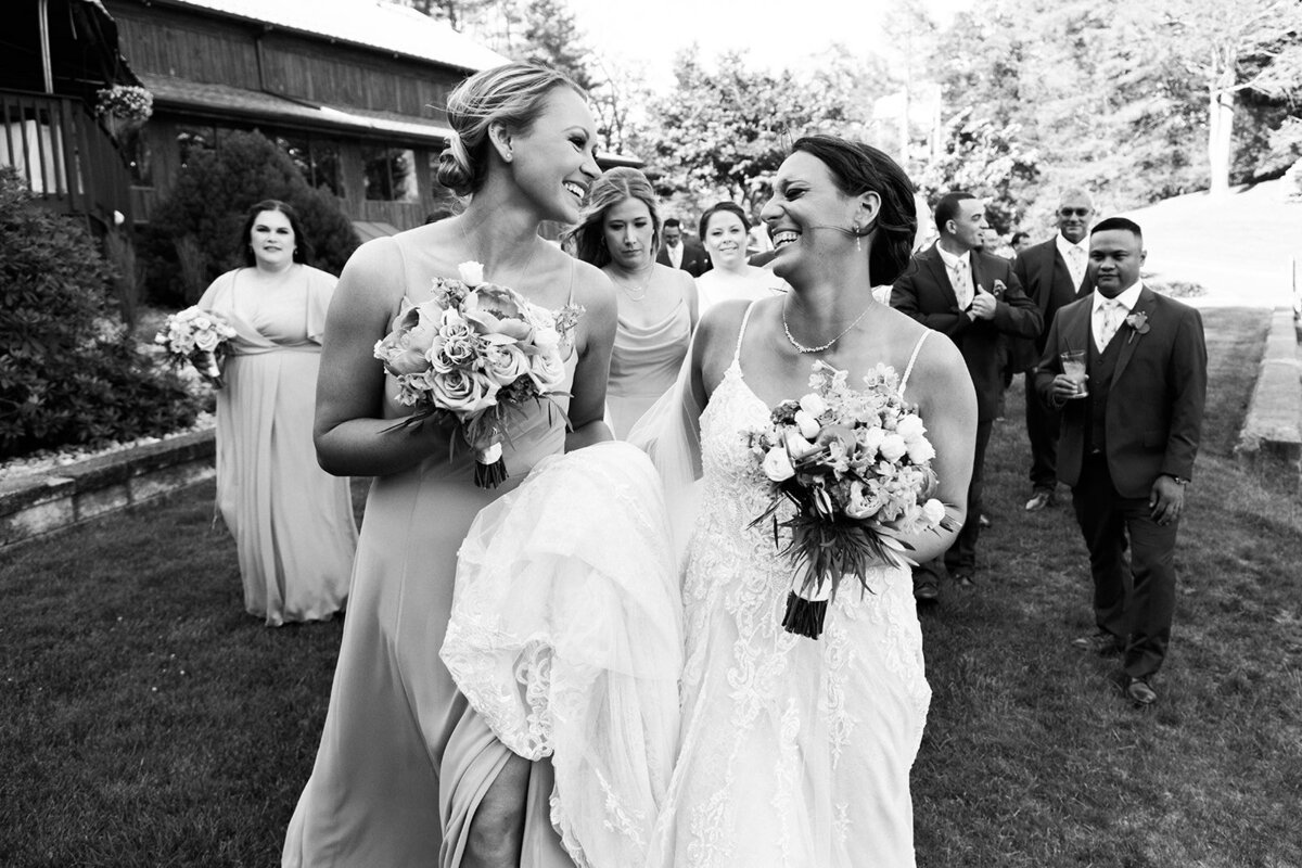 Heather-Rich-Pavilion-on-Crystal-Lake-Middletown-CT-Wedding-382_websize