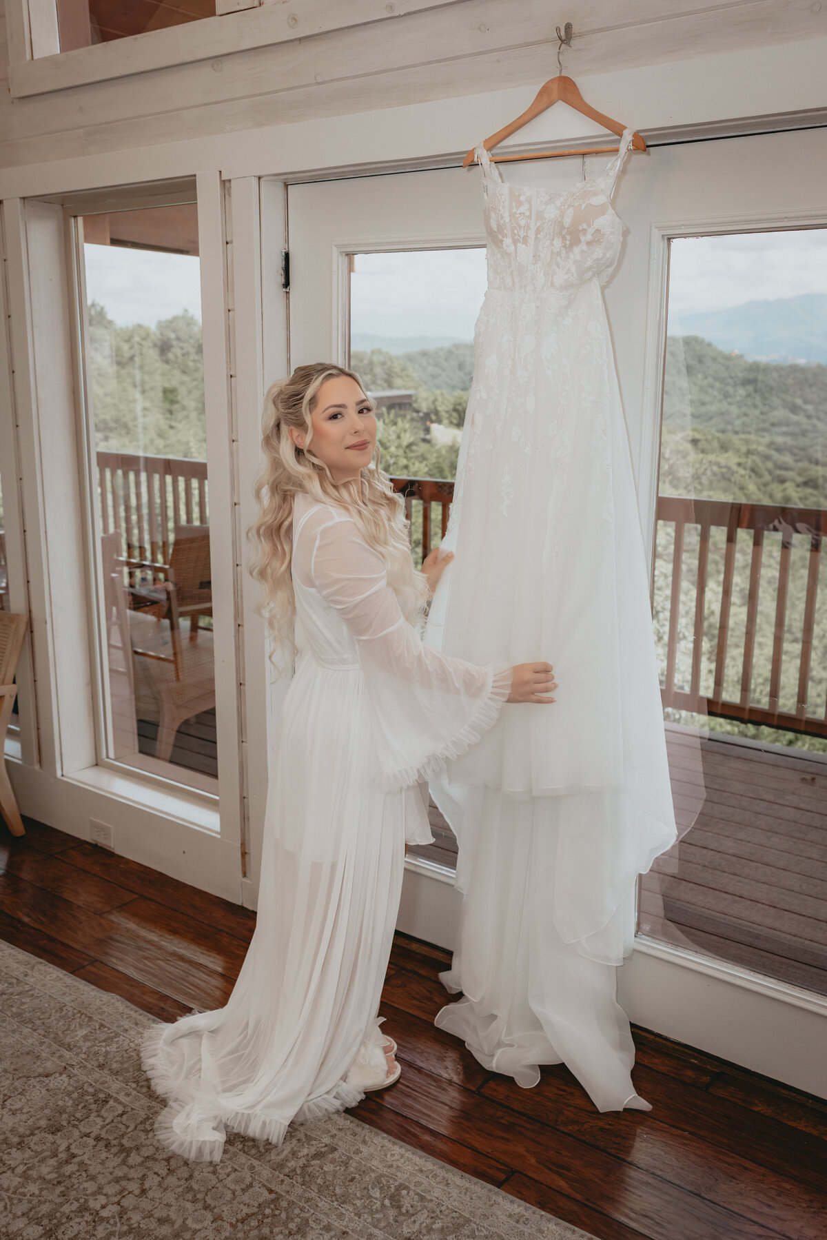 Kat-Ben-Wedding-Magnolia-Venue-Pigeon-Forge-TN-2025-108