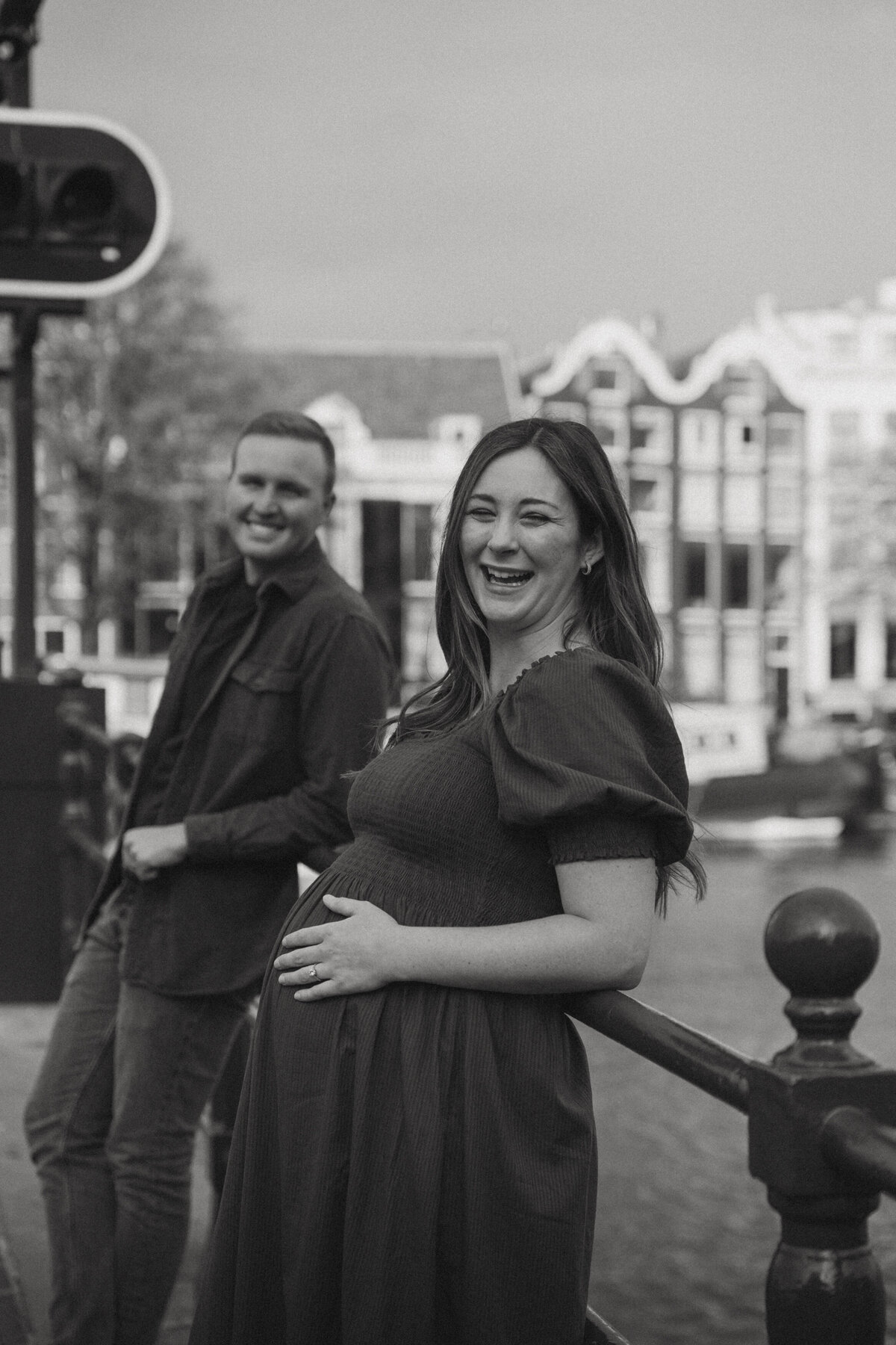 pregnancy-couple-photoshoot-couple- photographer-amsterdam-inhosuecapture-4