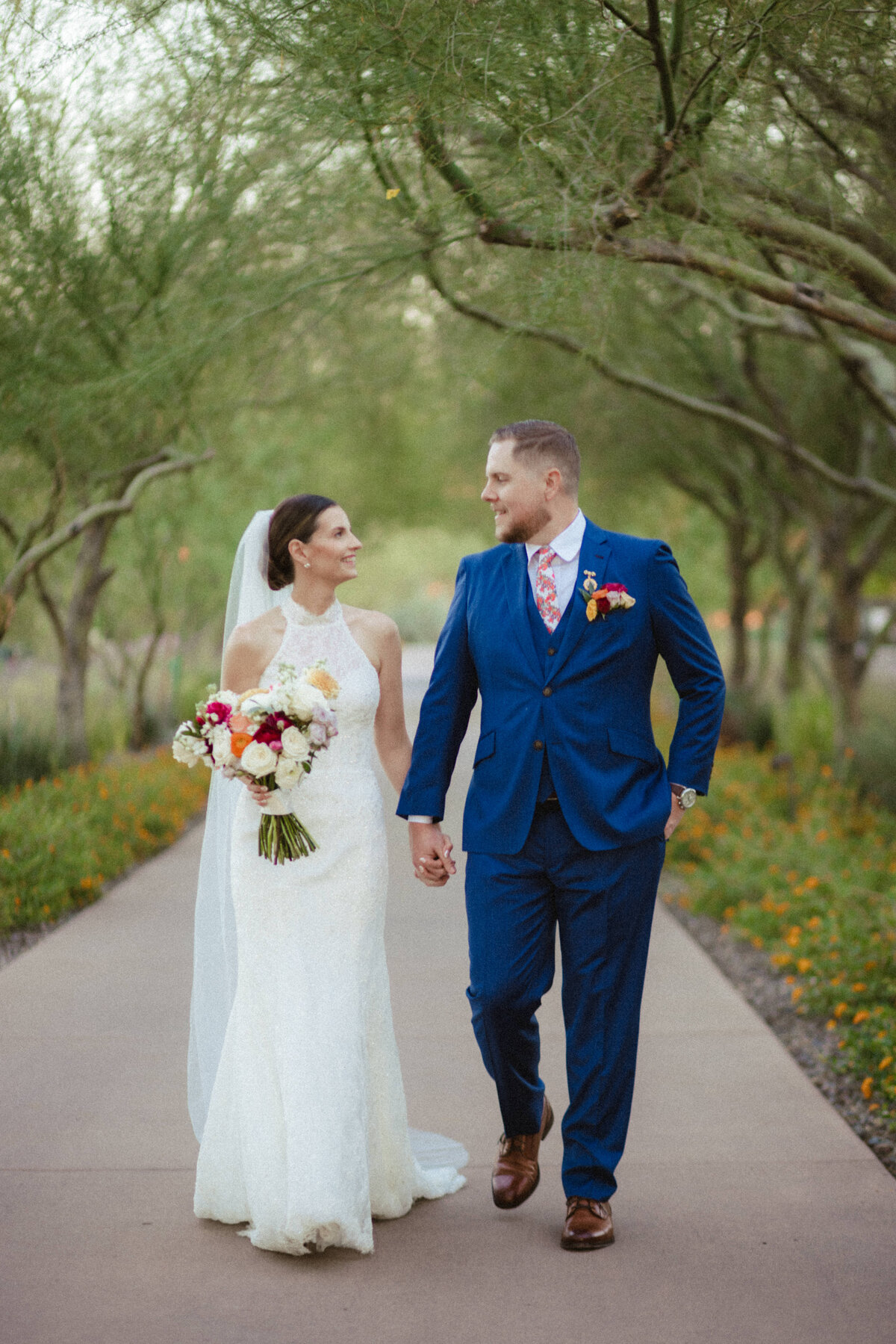 Sarah & Steven Wedding Sneak Peeks-244