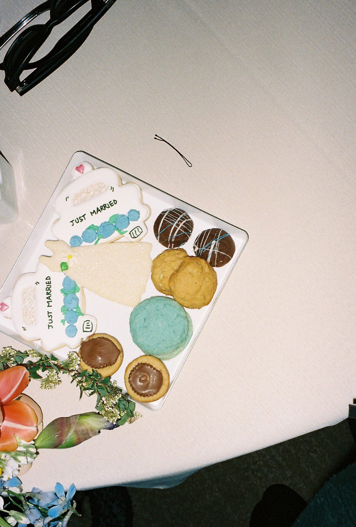 Faye-Fern-Creative-MariaBLung-Meg-Brandon-New-York-Athletic-Club-St-Patricks-Cathedral-Wedding-Reception-Details-Film-09