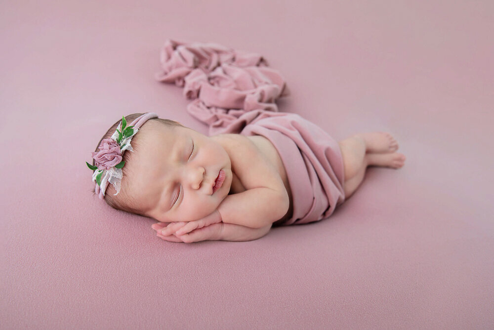 Toronto-newborn-photographer--42