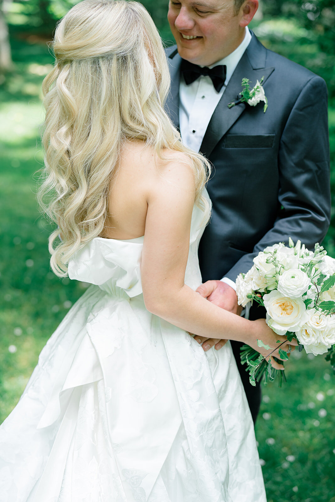 Spring_destination_wedding_the_farm_at_old_edwards_highlands_nc_north_carolina_mountain_wedding_Wedding__Kailee_DiMeglio_Photography-233