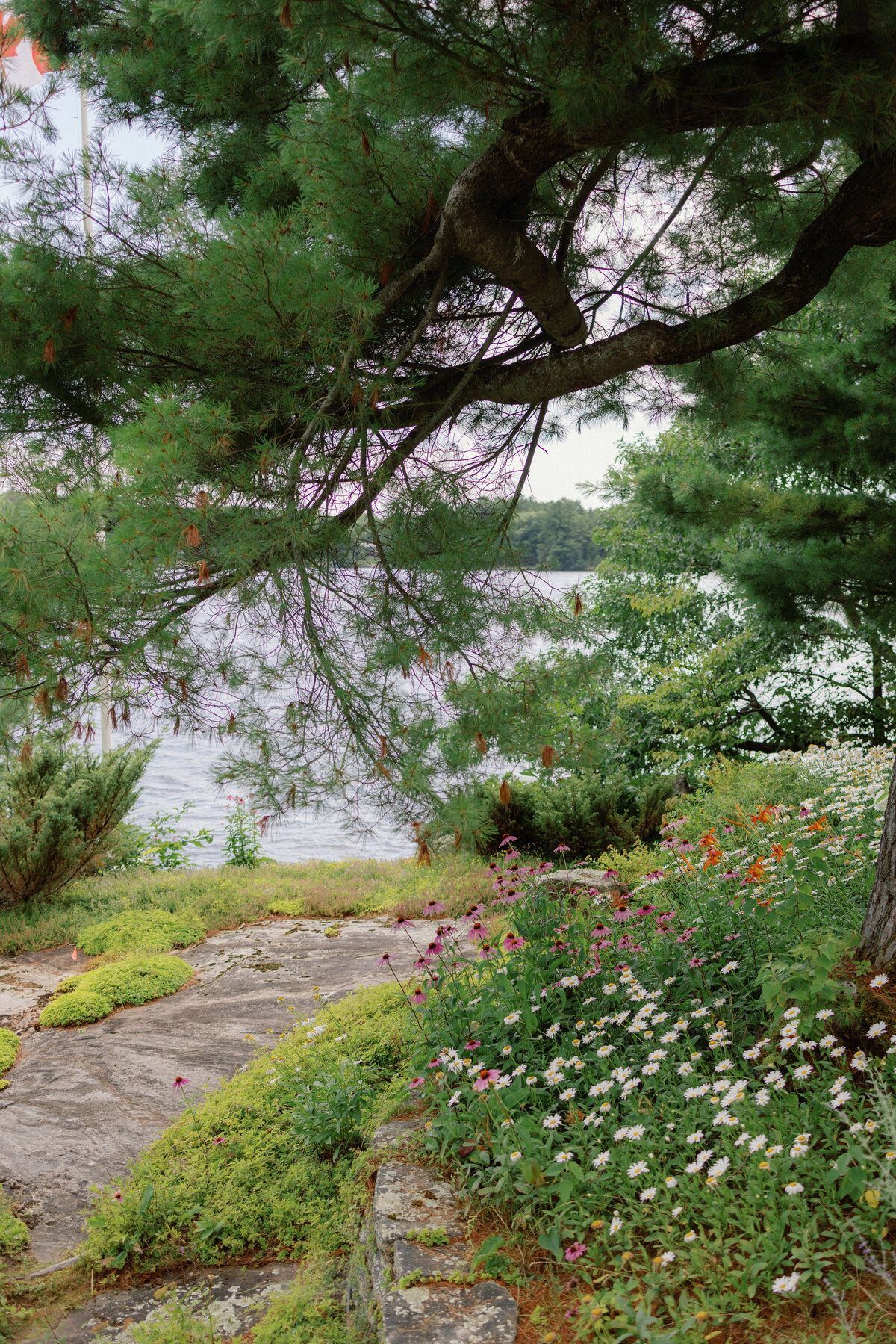 AshleyPigottEvents-Destination-Wedding-Weekend-LaurenKyle-ConnorMcDavid-Muskoka-001