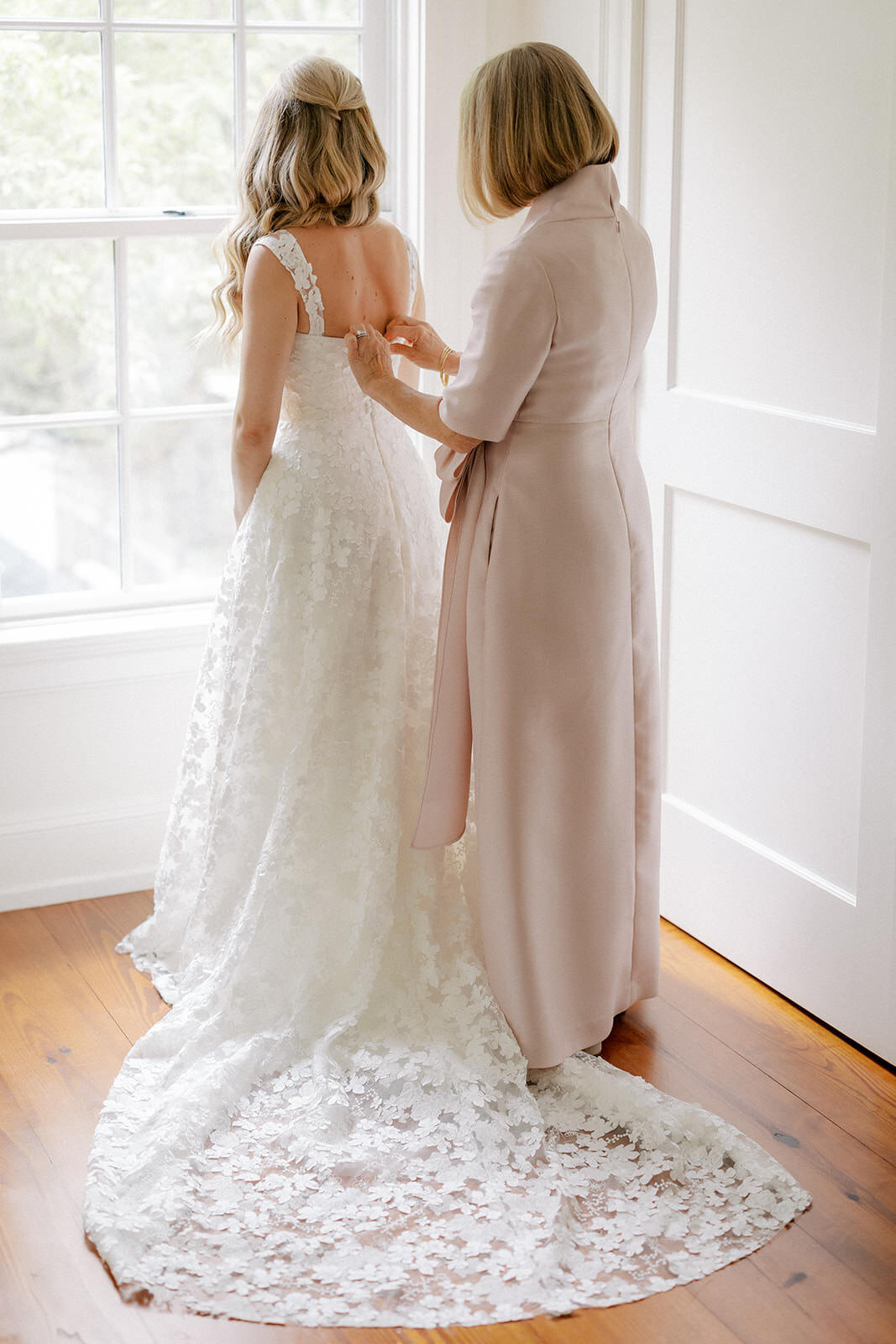 Harbor View Hotel Martha's Vineyard-Halie Child Wedding Photography-050