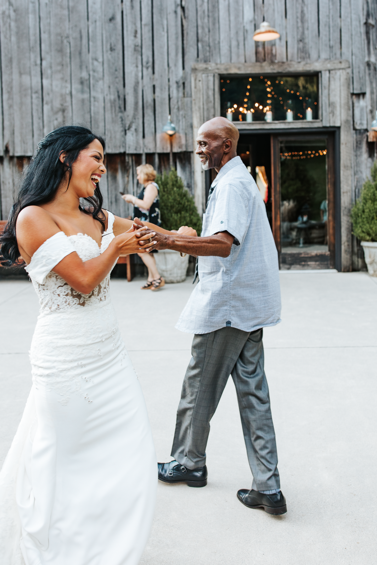 The Barn at Chestnut Springs Wedding | Carly Crawford Photography | Knoxville Wedding, Couple, and Portrait Photographer-312495