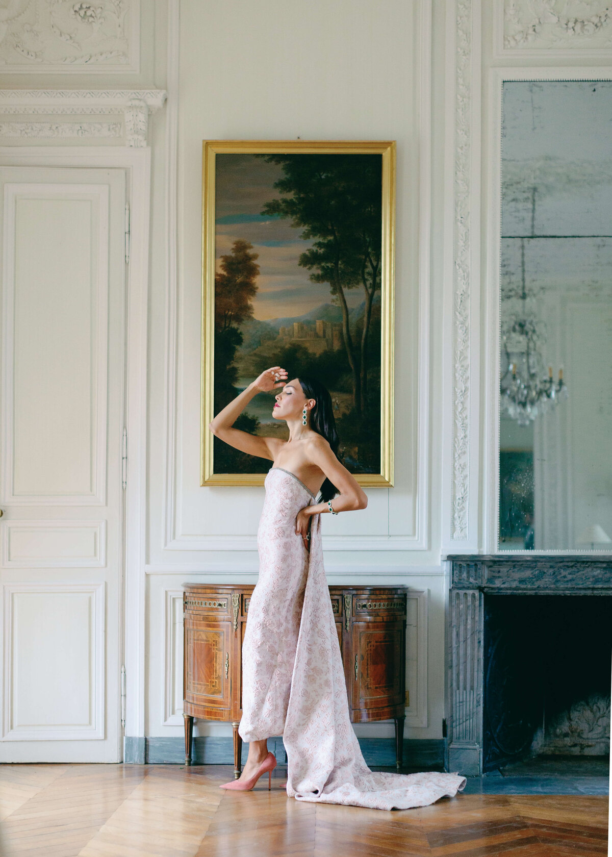 Spring_French Chateau_Destinationelopement_in France147