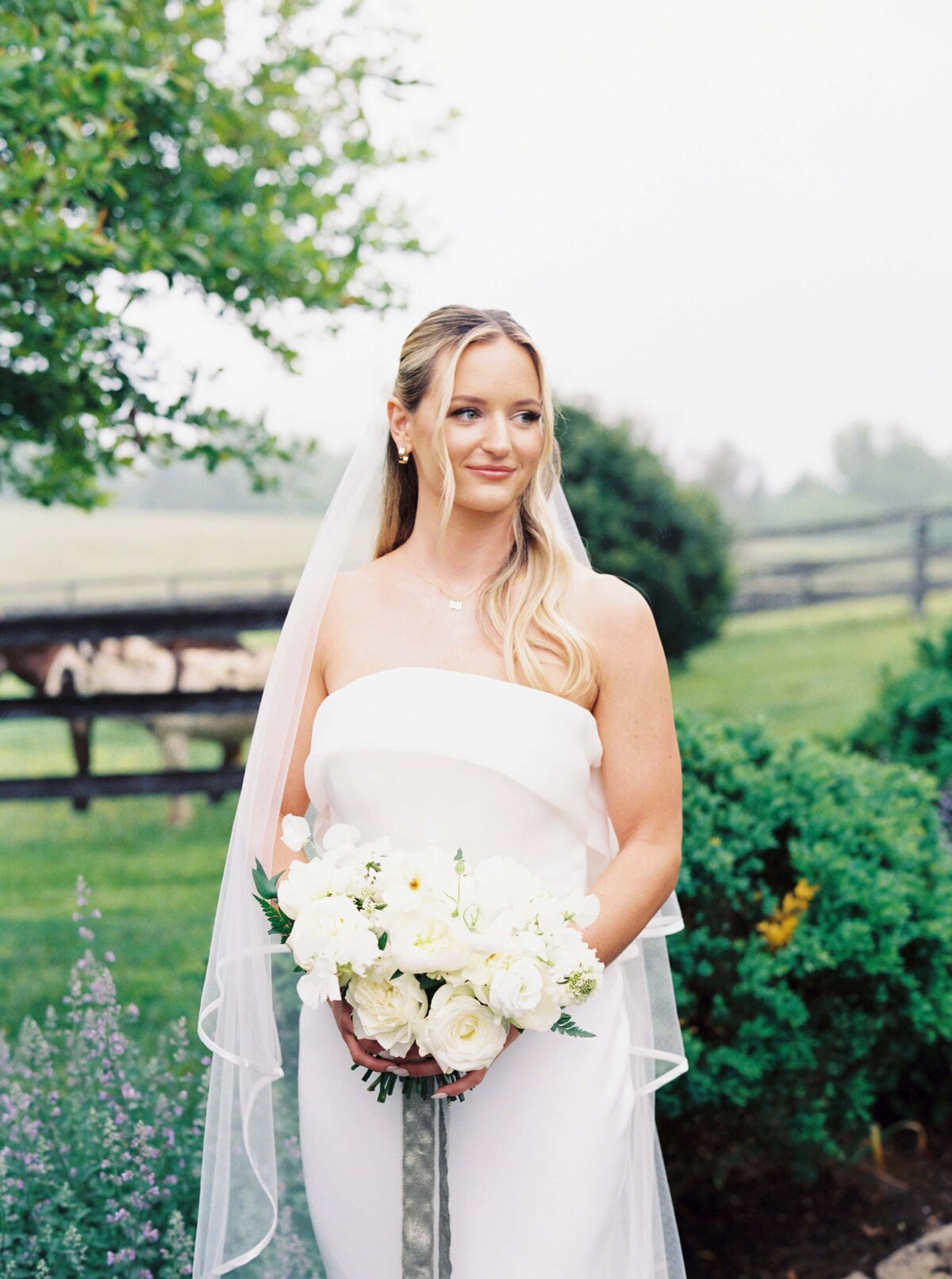 Danielle-Defayette-Photography-Goodstone-Inn-Wedding-VA-204