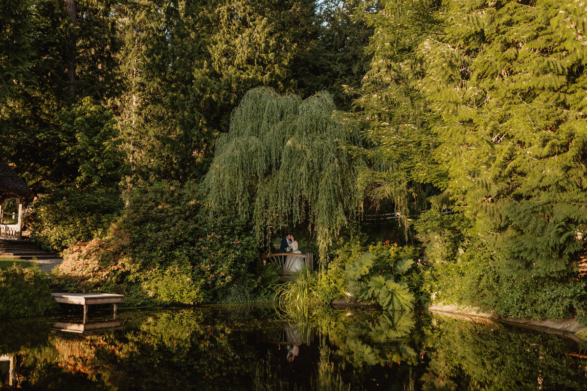 kelsey-brett-chateau-lill-wedding-1094