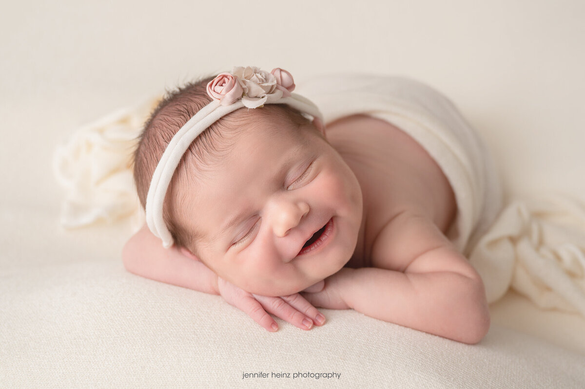 chester-county-newborn-smiles