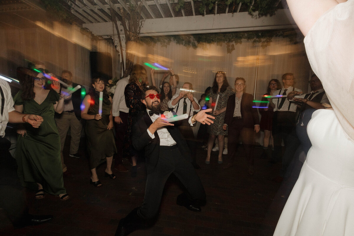 horton-plaza-hotel-san-diego-wedding-raven-berlin-photo-1212