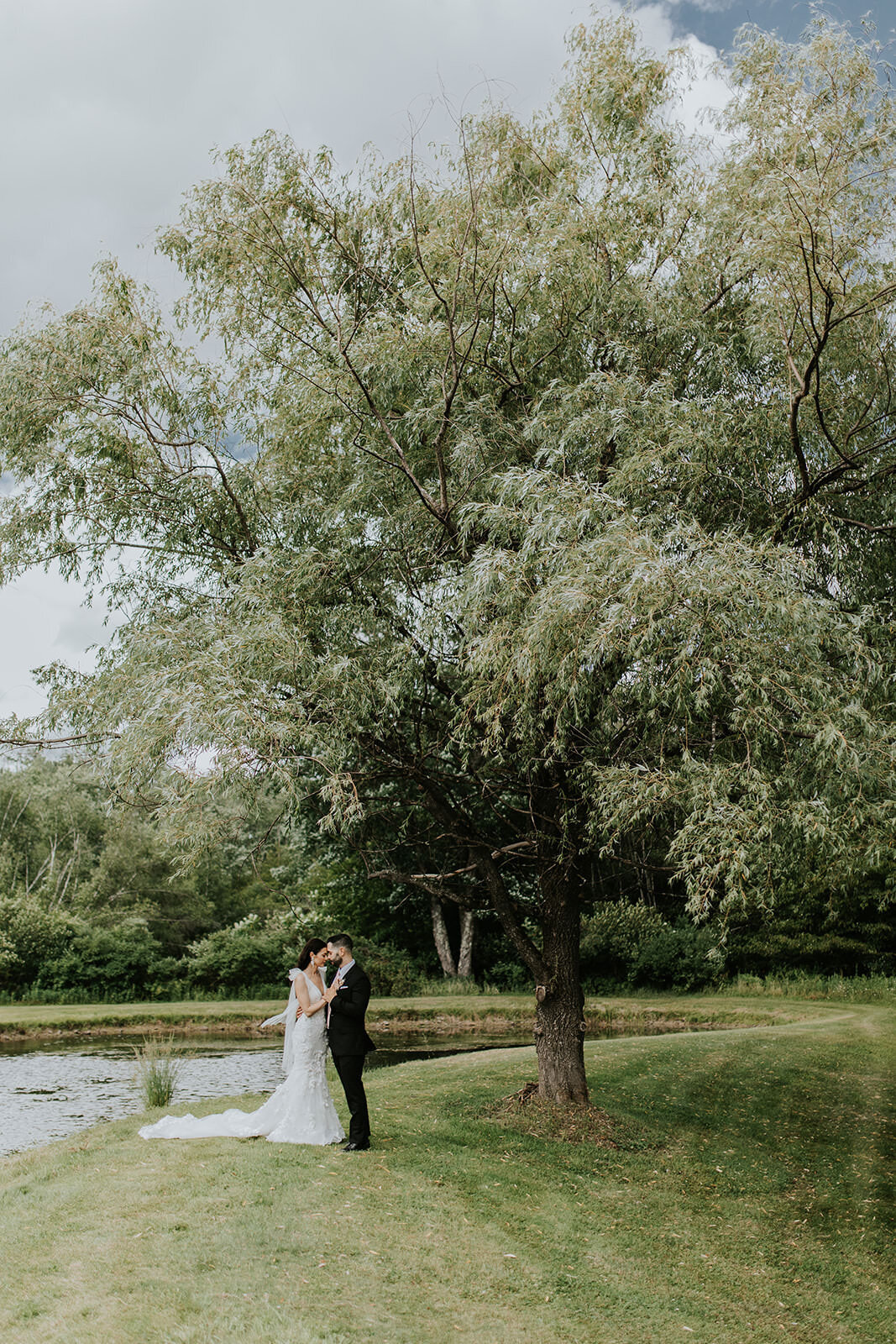 Callicoon-Hills-Wedding-Catskills-Wedding-Planner-Canvas-Weddings-bride-and-groom-12