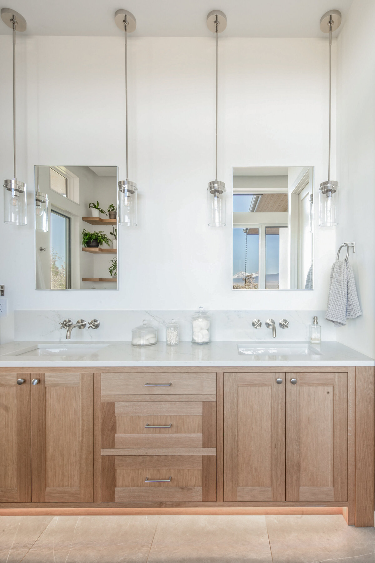 bath-vanity-white-oak-glass-pendants