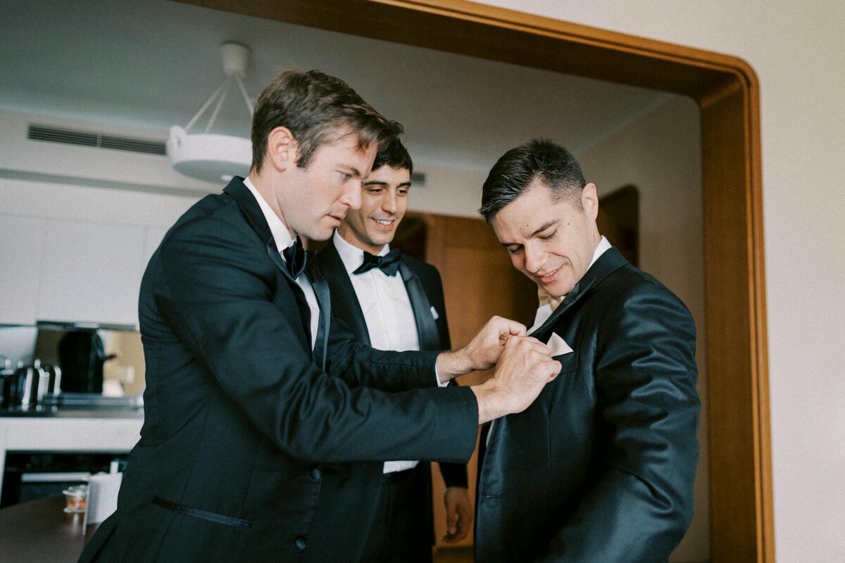 W7-Wedding-Photos-Emily-and-Michael-2024-05-26-2500px-1038