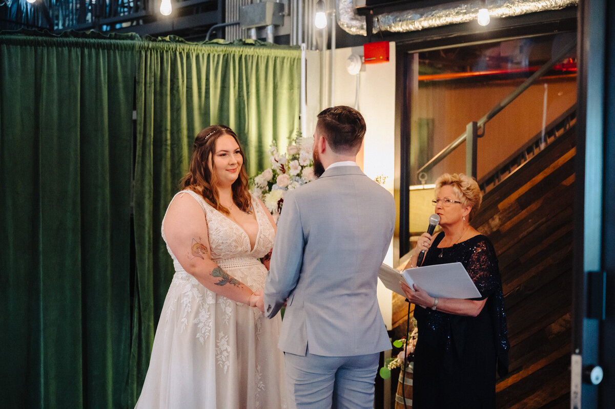 00004McNeilePhotography-GreenBench- florida elopements-chantilly chic celebrations