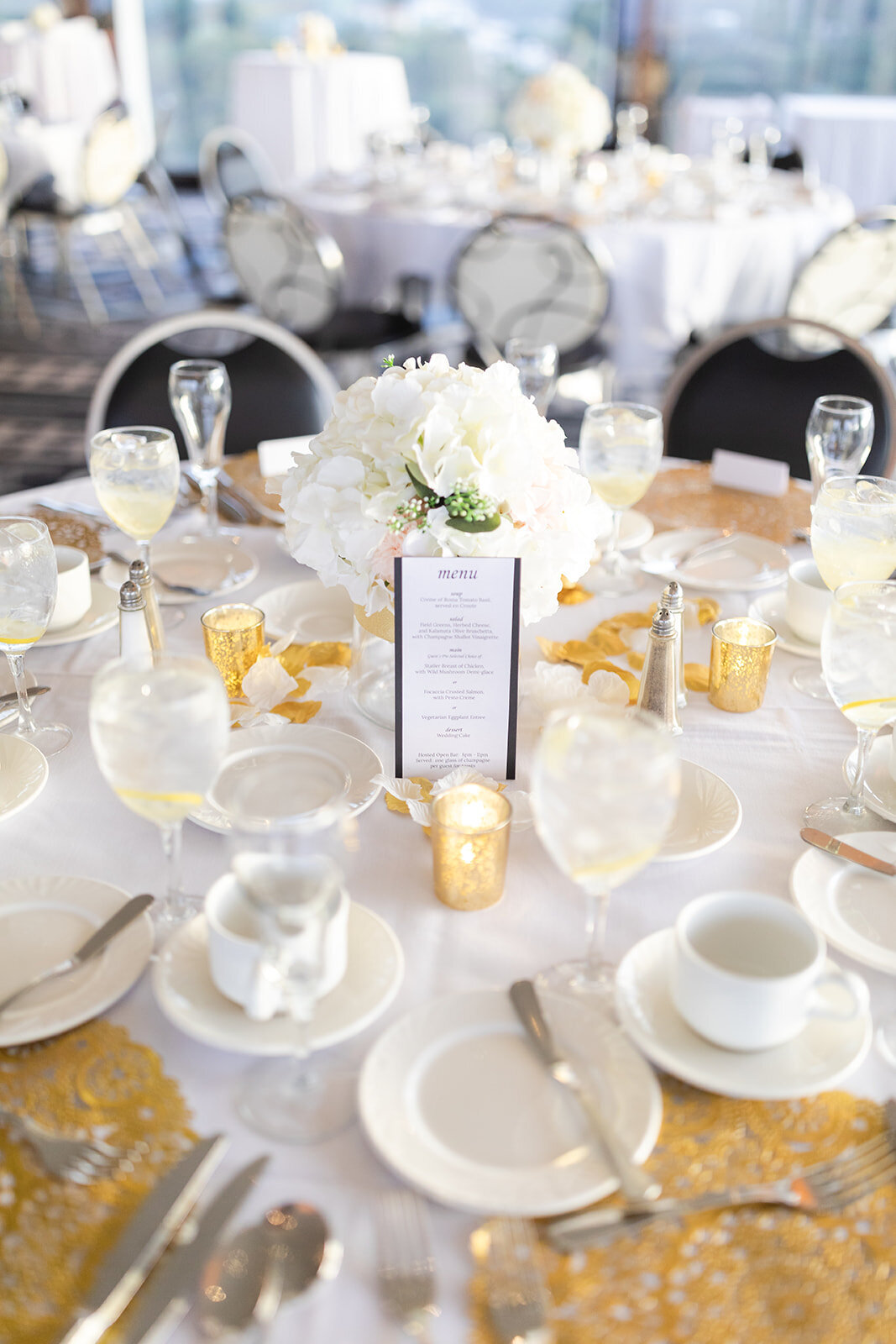 W-W+S22-5672_websize