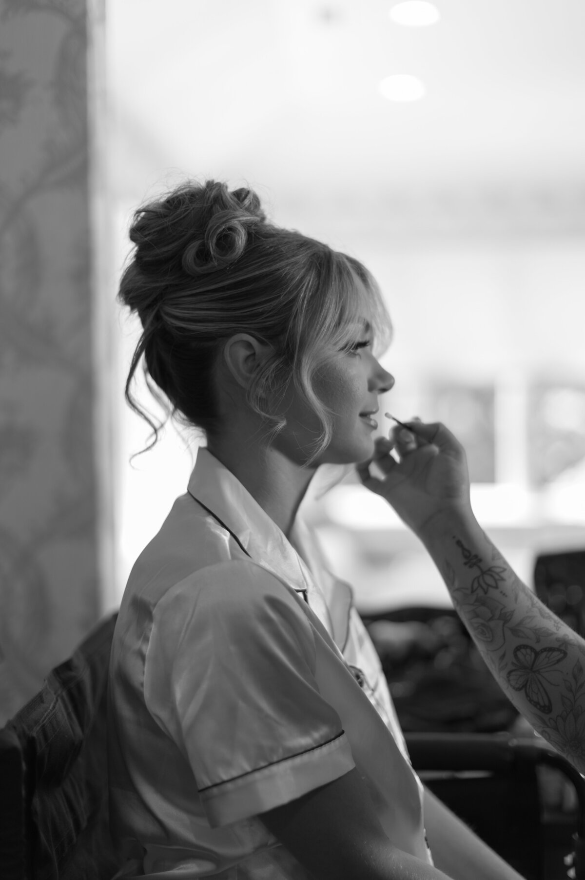 wedding-makeup-touchup-connecticut-wedding