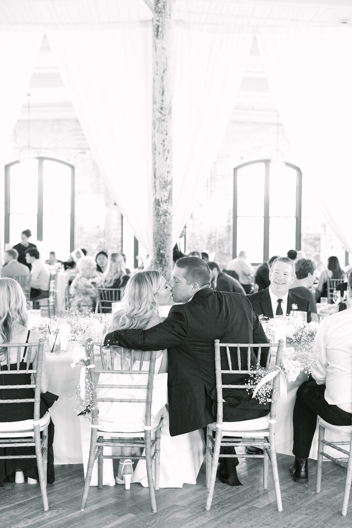 Charleston-Wedding-Photographers-Dana-Cubbage-Cedar-Room_0059