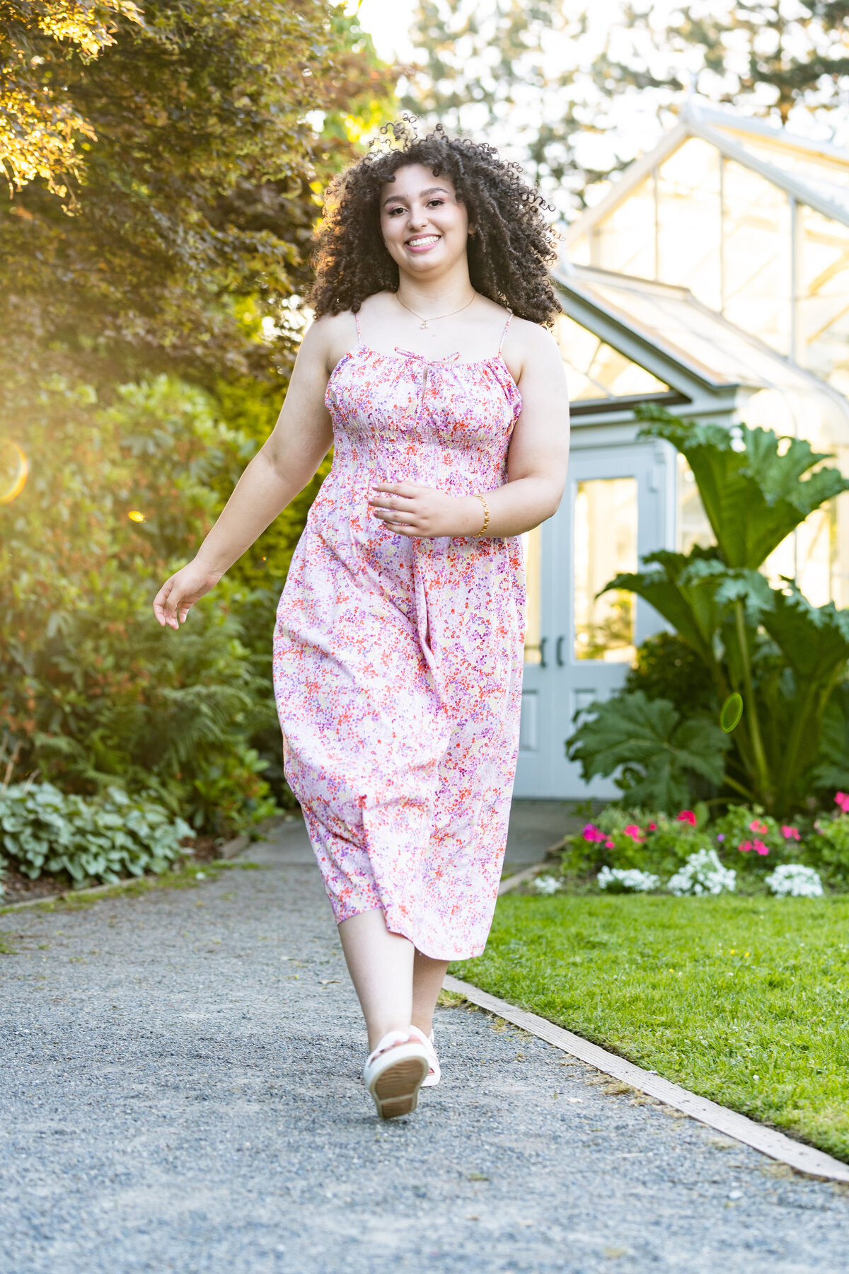 Jordan Gertis Senior Session. Last Forever Images. Lynnwod Senior Photographer. Ashley Kay Smith. Snohomish High School. Volunteer Park. -08099