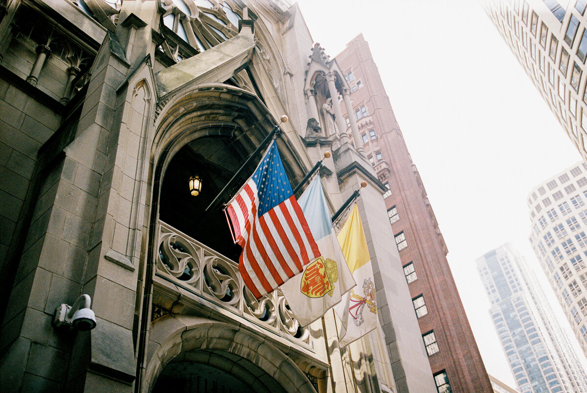 st-james-chapel-wedding-chicago-49