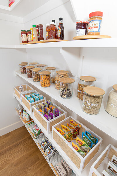 Pantry 12