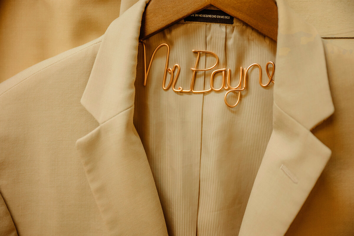 Golden Clover - The Paynes - Details and Getting Ready -84 copy