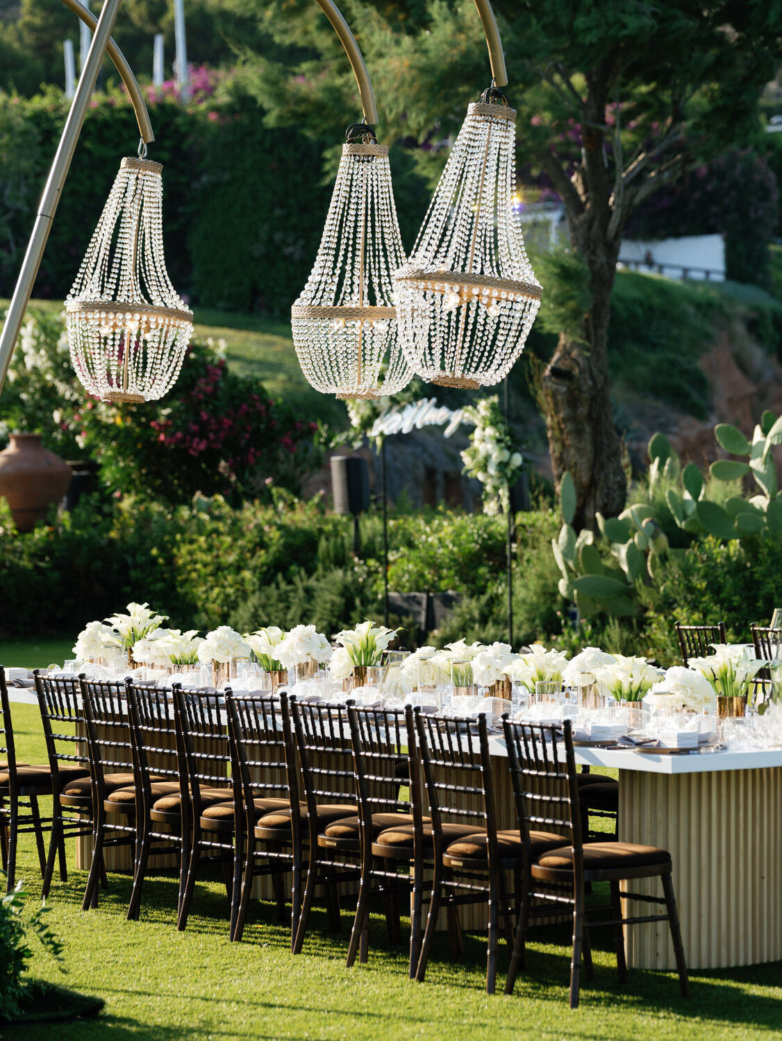 Romantic-Wedding-at-Island-Art-and-Taste–The-Residence-058
