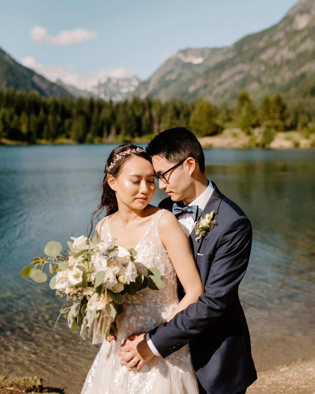 gold_creek_pond_snoqualmie_pass_elopement_2