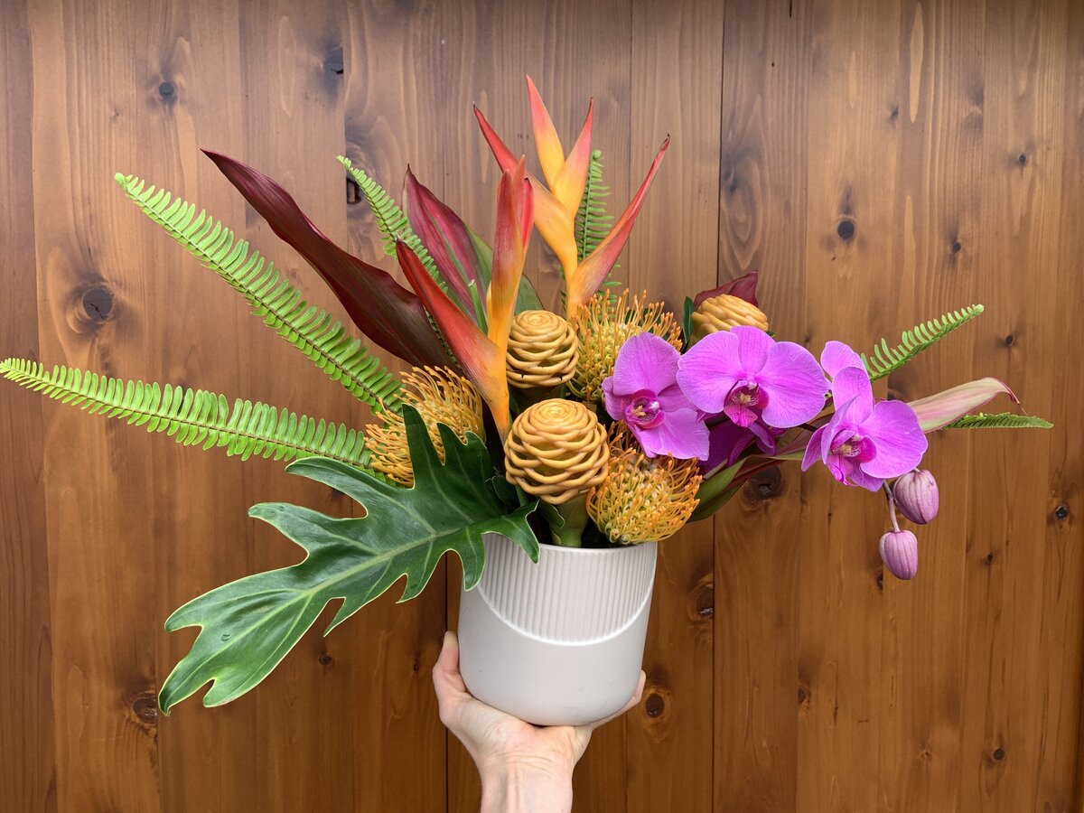 Mauka Showers