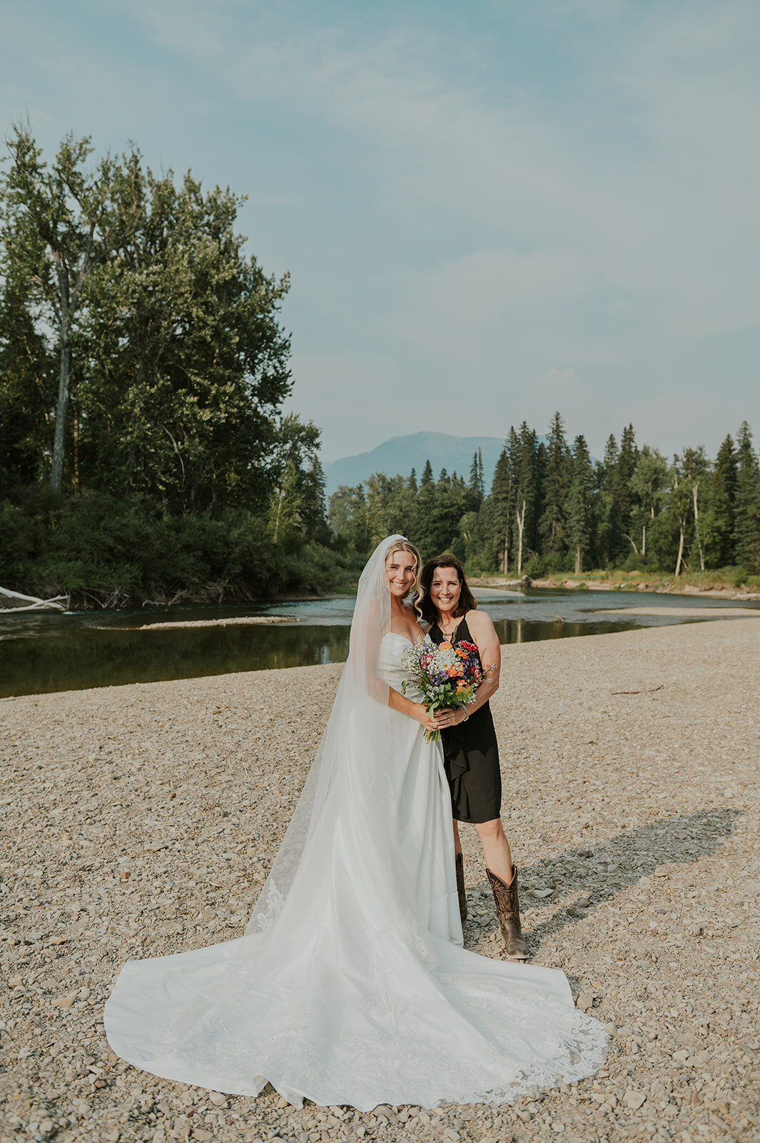 presley-gray-luxury-western-montana-wedding-7405