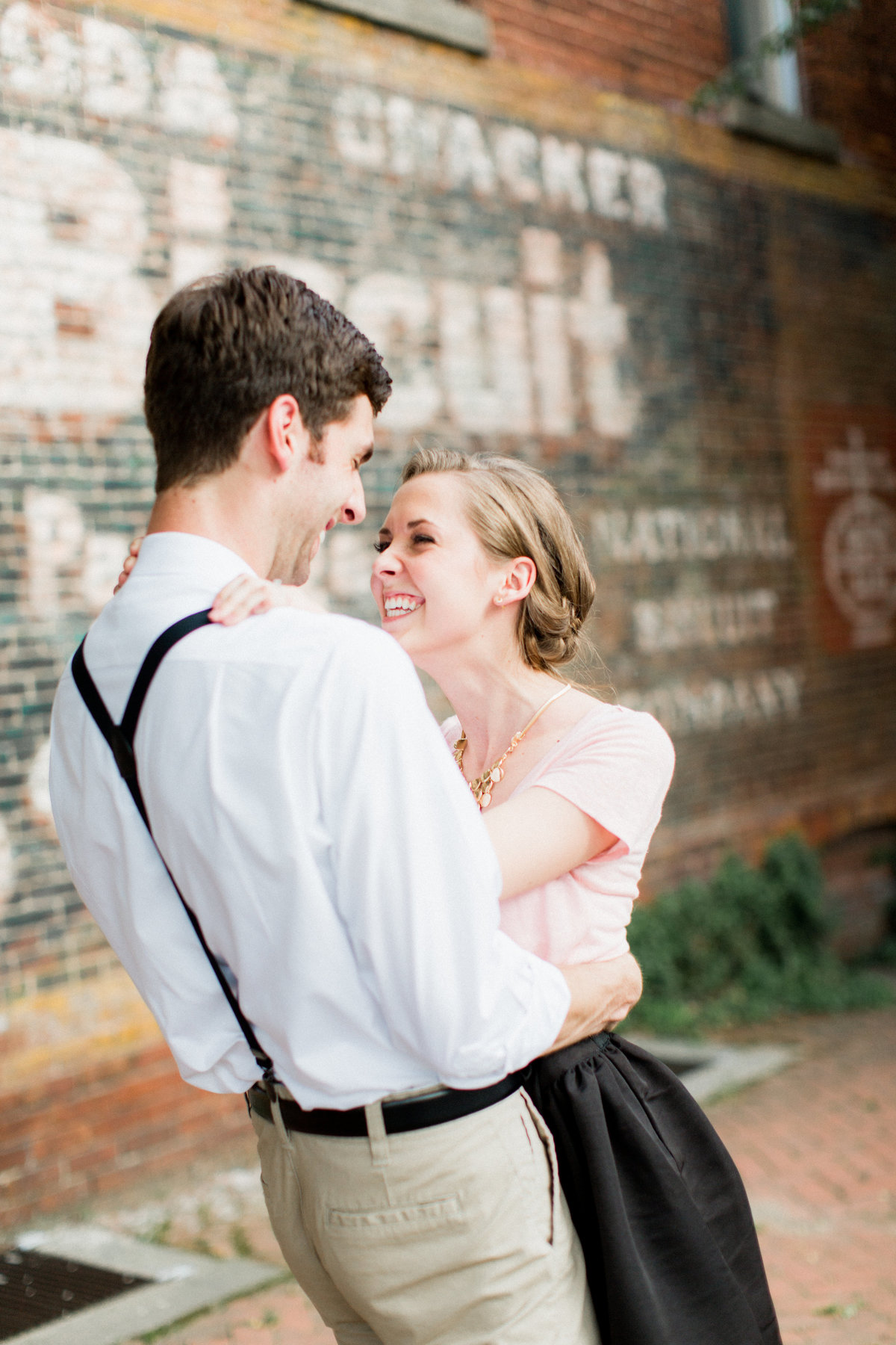 60_quirky_richmond_church_hill_engagement_session