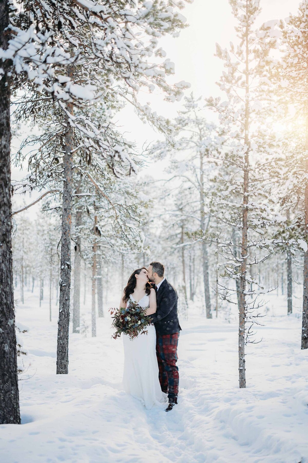 icehotel-weddings-winter-weddings-vinterbröllop-fotograf-kiruna-photographer-wedding-photographer015014
