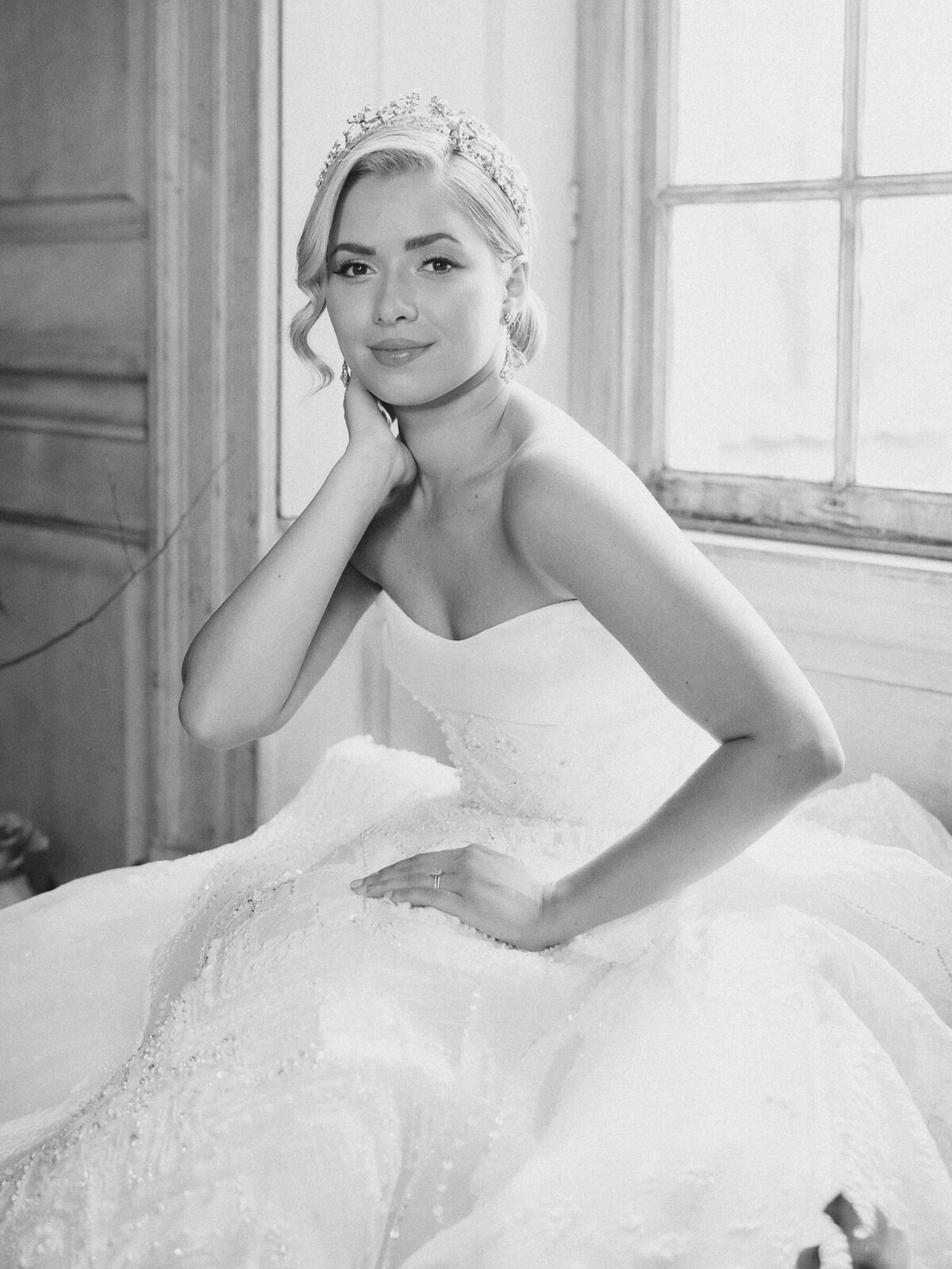 Jenny-Haas-Photography-Luxury-DC-Planner-Prof-Jimmy-Choo-Wedding-Gown-Editorial-Luxe