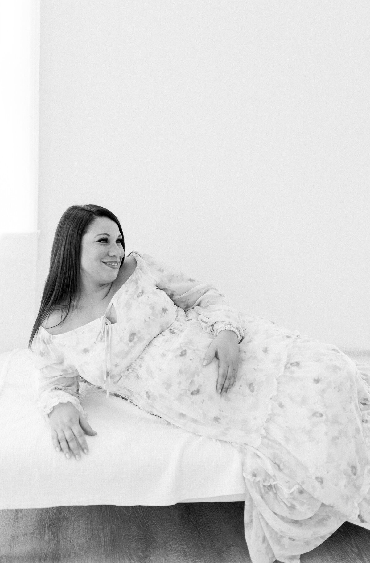 Shannon Young- Maternity Session- Tara Federico Photography-41