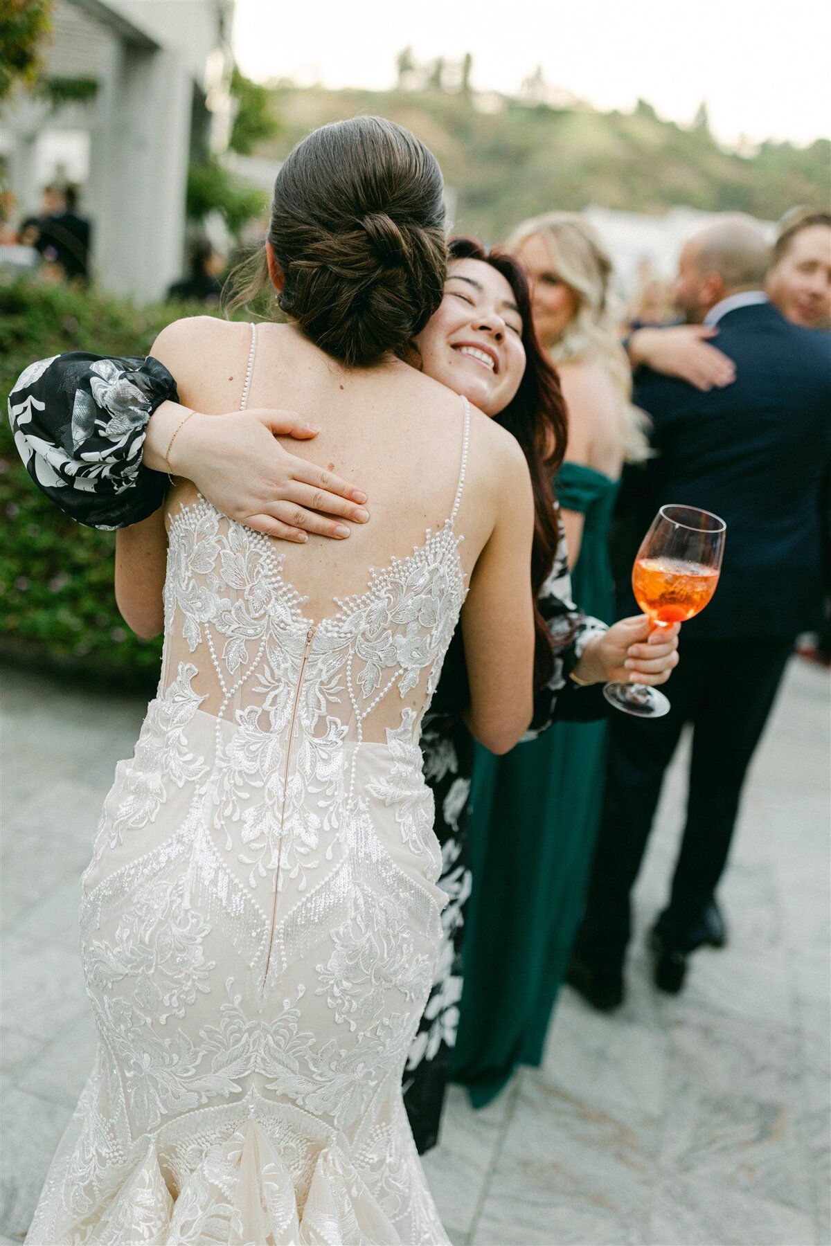 skirball-cultural-center-wedding-A_2bJ-cocktail-hour-Diana-Lake-Photography17