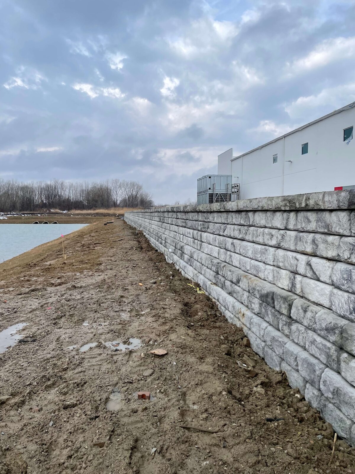 big-block-retaining-wall-system-michigan